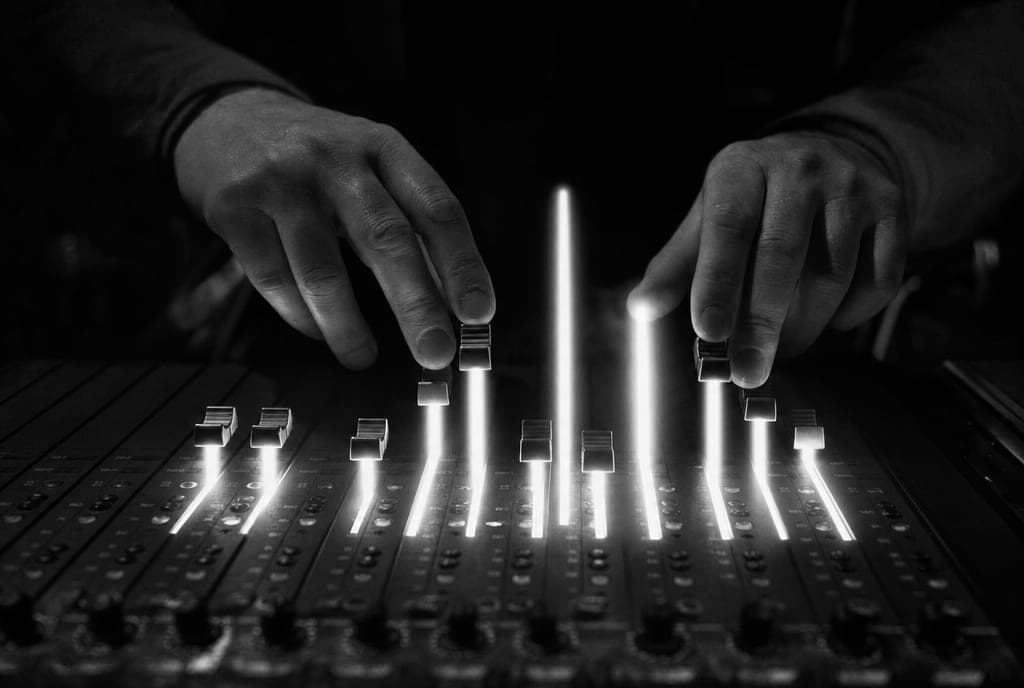 Mixing for Cinema